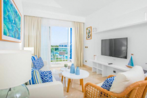 Cana Rock Condos Penthouse Vista Espectacular Golf & Jacuzzi B-336